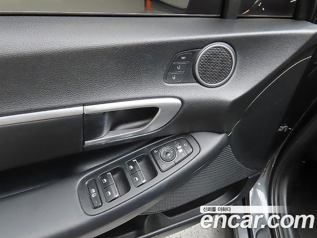 Hyundai Sonata 2020 — photo 11