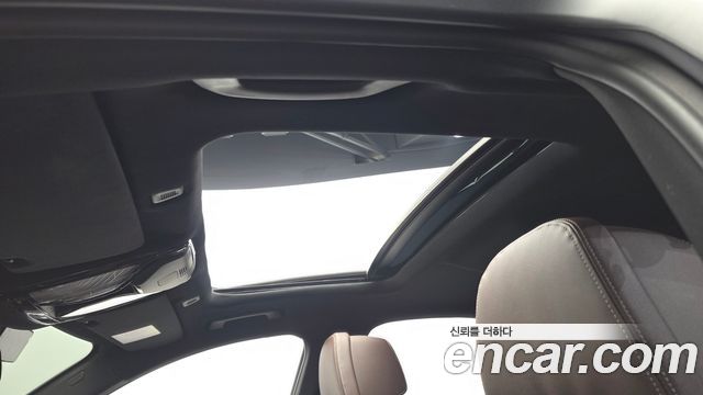 BMW 5-Series 2023 — photo 24