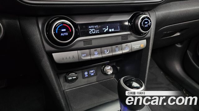 Hyundai Kona 2018 — photo 23