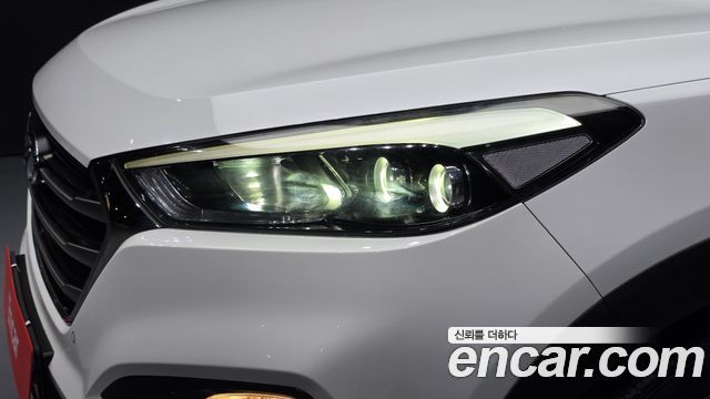 Hyundai Tucson 2016 — photo 8