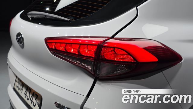 Hyundai Tucson 2016 — photo 9
