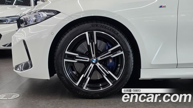 BMW 3-Series 2023 — photo 5