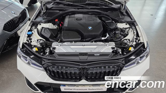 BMW 3-Series 2023 — photo 6