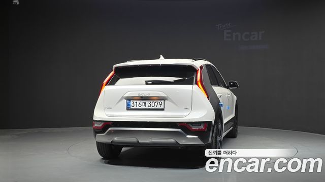 Kia Niro 2022 — photo 4