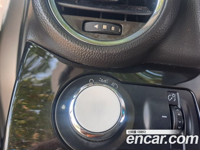 Chevrolet Korea Orlando 2012 — photo 9
