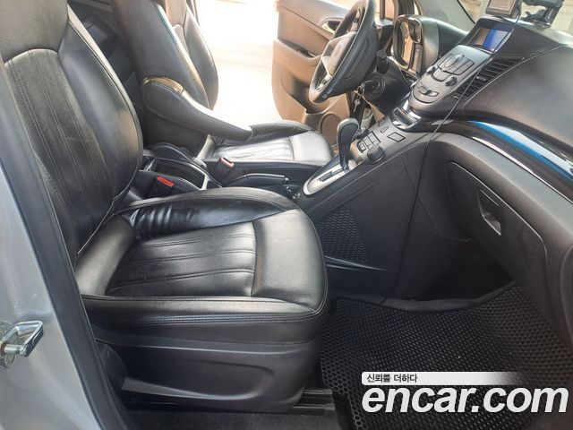Chevrolet Korea Orlando 2012 — photo 13