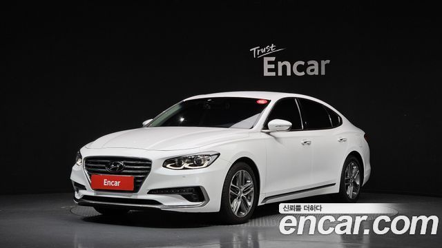 Hyundai Grandeur 2018 — photo 1