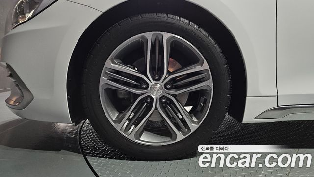 Hyundai Grandeur 2018 — photo 5