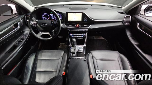 Hyundai Grandeur 2018 — photo 10