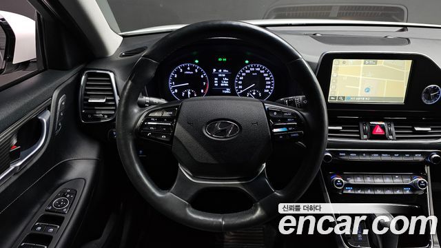 Hyundai Grandeur 2018 — photo 18