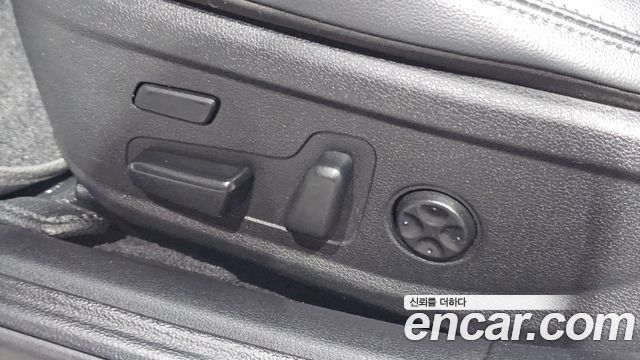 Hyundai Grandeur 2018 — photo 24