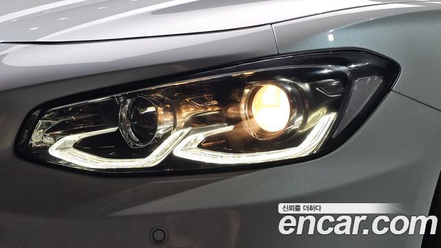 Hyundai Grandeur 2018 — photo 8