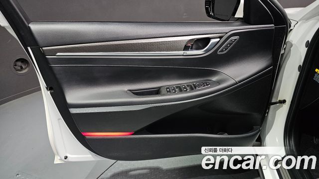 Hyundai Grandeur 2018 — photo 14