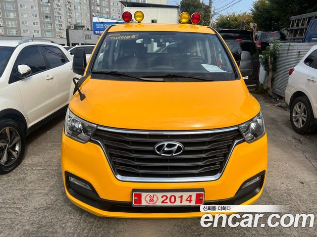 Hyundai Starex 2019 — photo 3