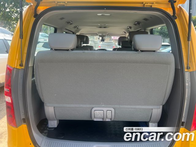 Hyundai Starex 2019 — photo 6