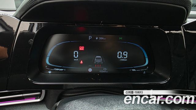 Hyundai AVANTE 2024 — photo 11