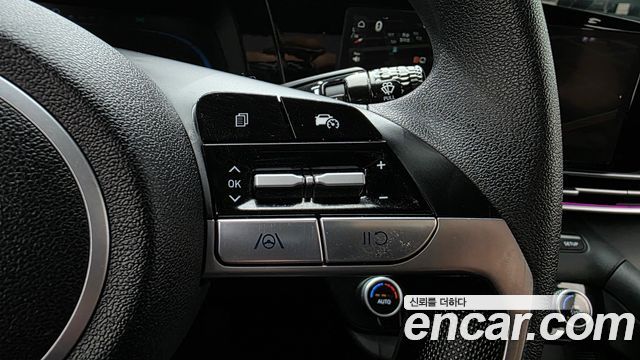 Hyundai AVANTE 2024 — photo 23
