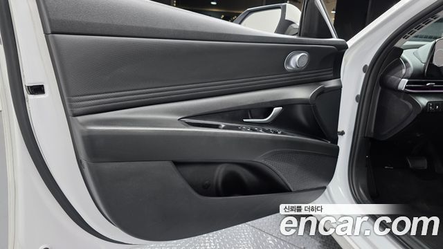 Hyundai AVANTE 2024 — photo 14