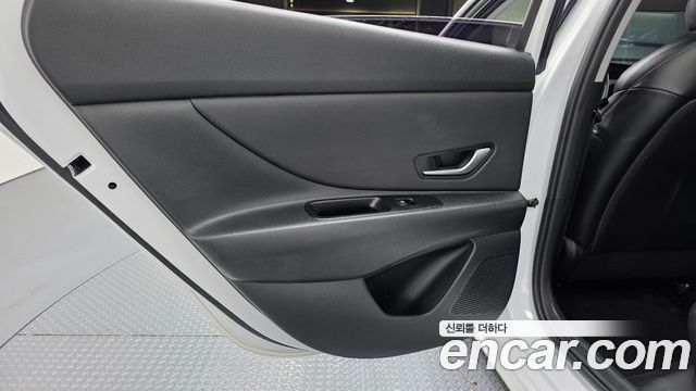 Hyundai AVANTE 2024 — photo 15