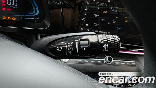 Hyundai AVANTE 2024 — photo 27