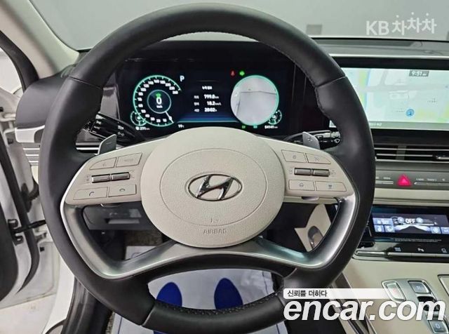 Hyundai Grandeur 2022 — photo 9