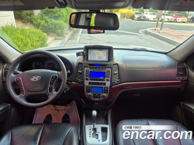 Hyundai Santafe 2011 — photo 10