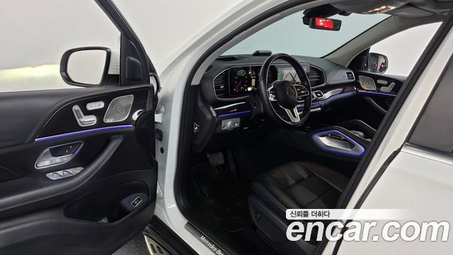 Mercedes-Benz GLE-Class 2022 — photo 10