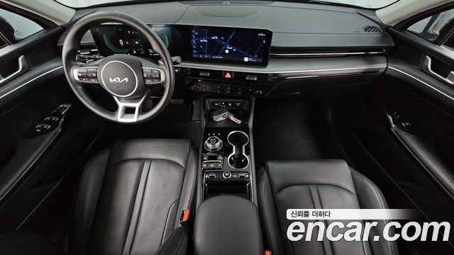 Kia K5 2024 — photo 10