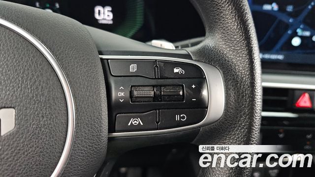 Kia K5 2024 — photo 23