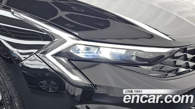 Kia K5 2024 — photo 8
