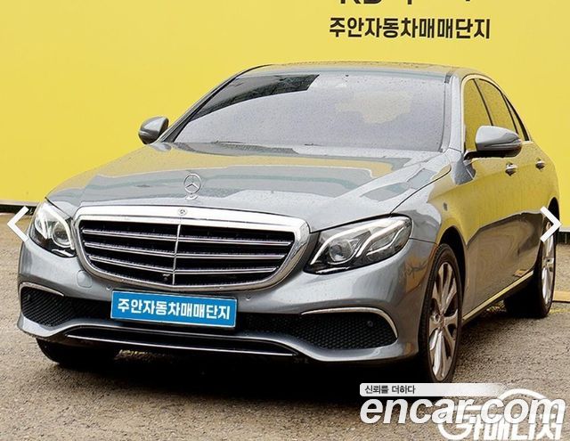 Mercedes-Benz E-Class 2019 — photo 2