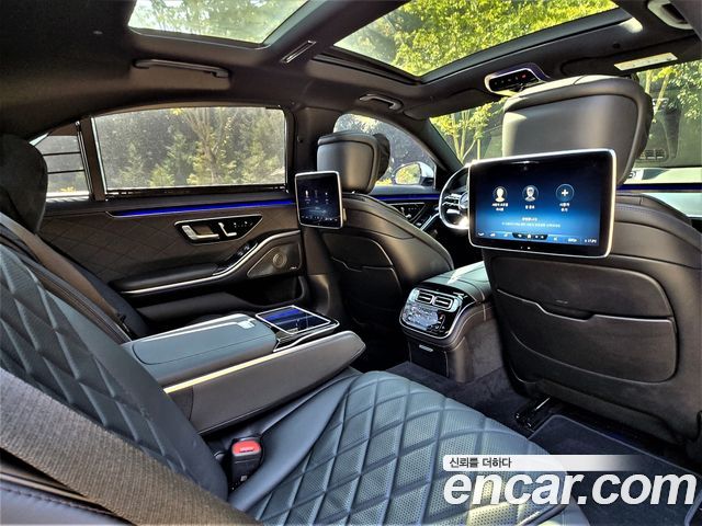 Mercedes-Benz S-Class 2021 — photo 6