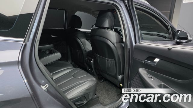 Hyundai Santafe 2021 — photo 12