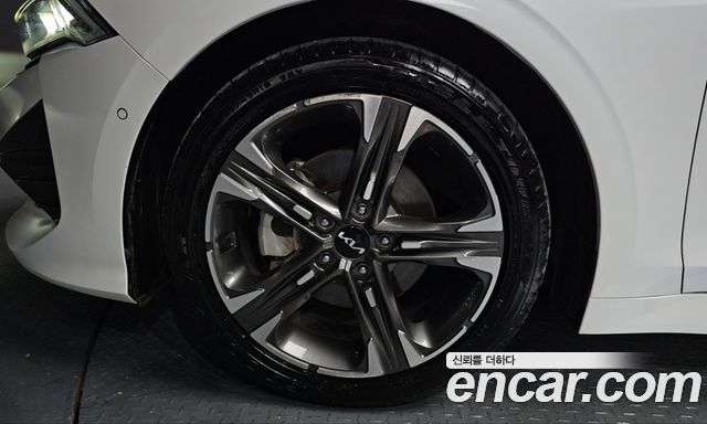 Kia K5 2022 — photo 5