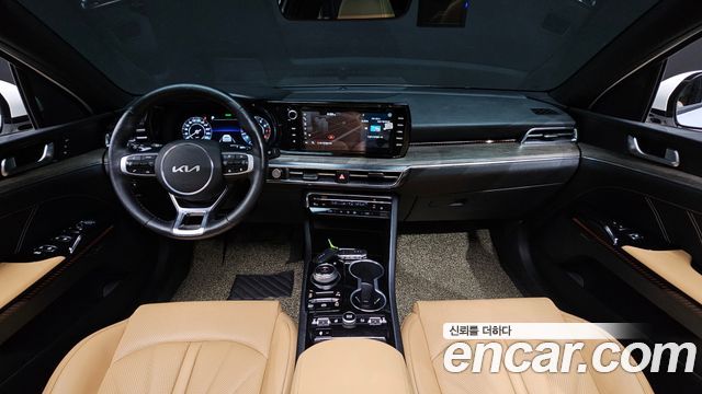 Kia K5 2022 — photo 10
