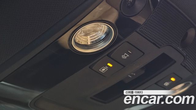 Kia K5 2022 — photo 27