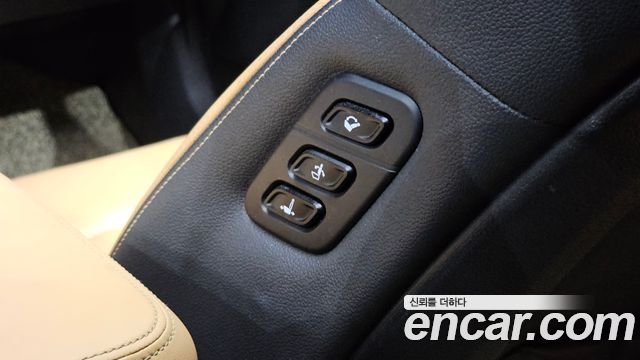Kia K5 2022 — photo 30