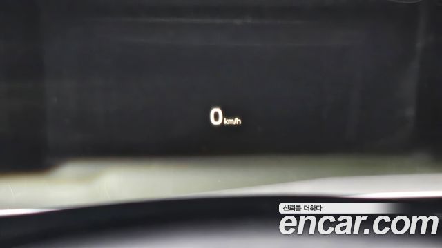 Kia K5 2022 — photo 32