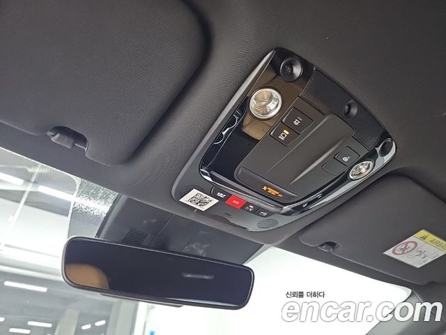 Kia K5 2022 — photo 16