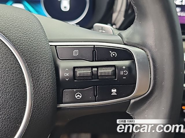 Kia K5 2022 — photo 18