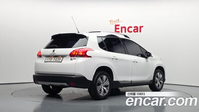 Peugeot 2008 2015 — photo 2
