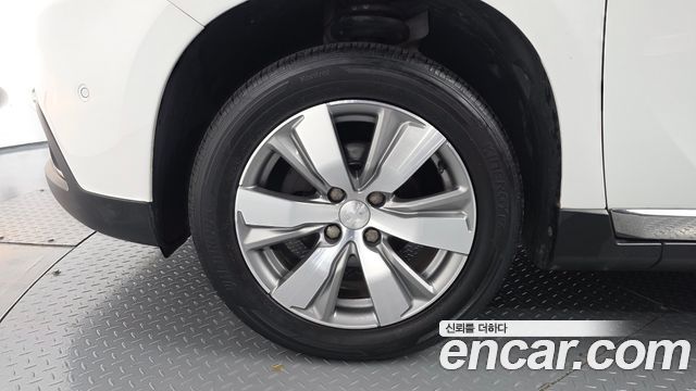 Peugeot 2008 2015 — photo 5