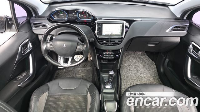 Peugeot 2008 2015 — photo 7
