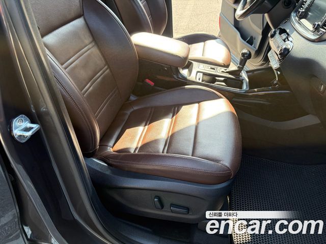 Kia Sorento 2016 — photo 12