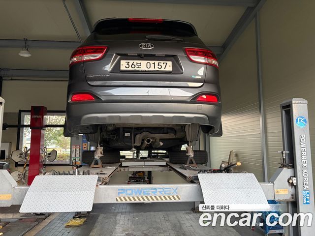 Kia Sorento 2016 — photo 18