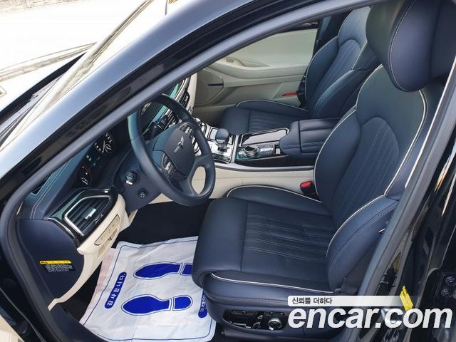 Genesis EQ900 2018 — photo 11