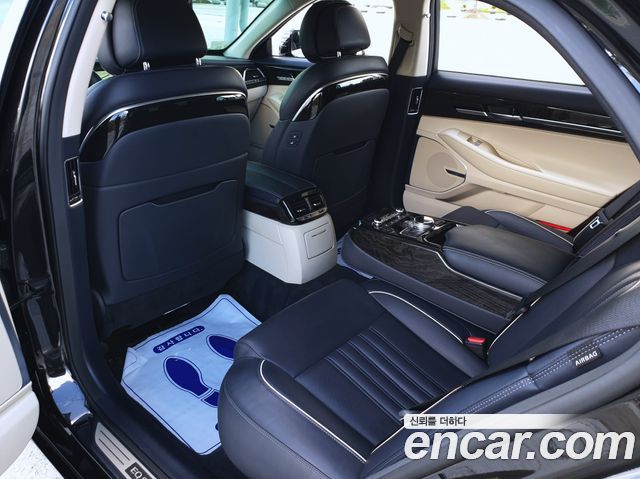 Genesis EQ900 2018 — photo 13