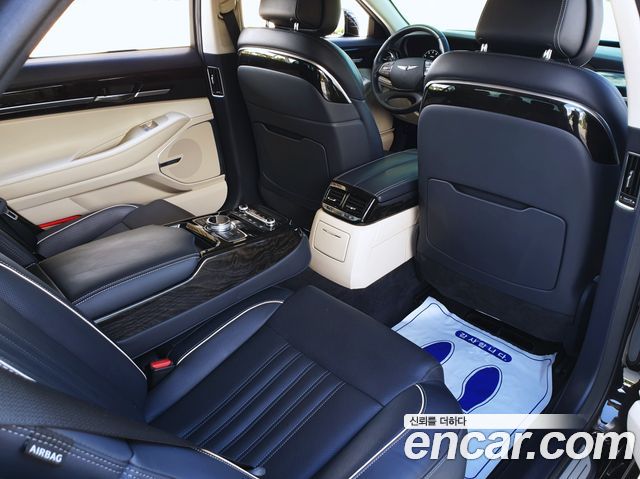 Genesis EQ900 2018 — photo 14