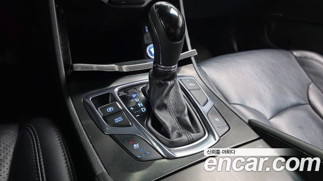 Hyundai Grandeur 2017 — photo 9