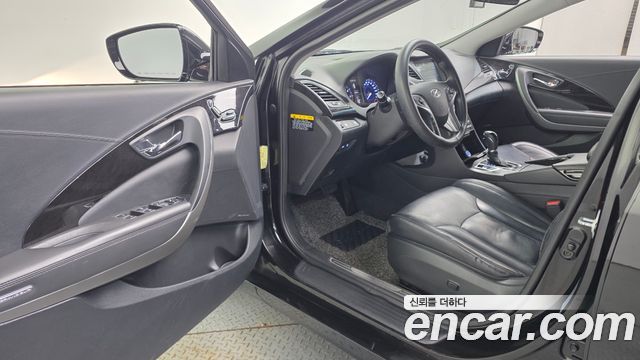 Hyundai Grandeur 2017 — photo 10